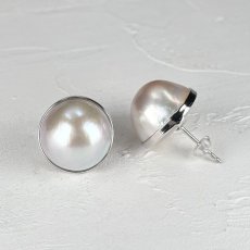 画像5: ≪再入荷≫マベ真珠 パールピアス イヤリング ホワイト 16-16.5ｍｍ 半円 SV925   (5)