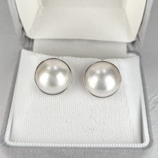 マベ真珠 パールピアス ホワイト 12-13ｍｍ 半円 SV925 直結