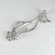 画像3: ≪再入荷≫アコヤ本真珠 ネコモチーフ パールブローチ 5-5.5mm ホワイト ラウンド スワロフスキー (3)