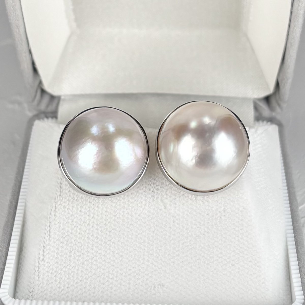 画像2: ≪再入荷≫マベ真珠 パールピアス イヤリング ホワイト 16-16.5ｍｍ 半円 SV925   (2)