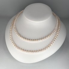 画像4: アコヤ真珠 ベビーパールロングネックレス 5-5.5mm ラウンド ホワイト 83.5cm GIA宝石鑑定士保証書 パールクロス付き (4)