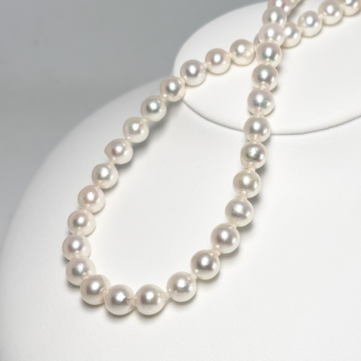 画像1: アコヤ真珠 パールネックレス ホワイト 7.5-8mm セミラウンド バロック 約45cｍ GIA宝石鑑定士保証書 パールクロス付き (1)