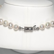 画像5: アコヤ真珠 パールネックレス ホワイト 7.5-8mm セミラウンド バロック 約45cｍ GIA宝石鑑定士保証書 パールクロス付き (5)