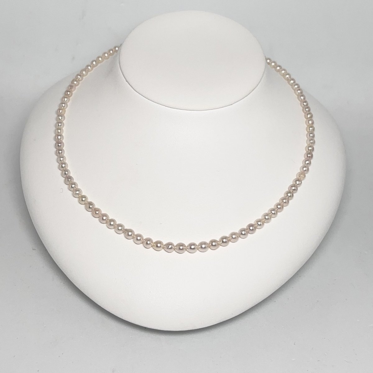 画像3: アコヤ真珠 バロックパールネックレス 5-5.5mm ホワイト 約42cm GIA宝石鑑定士保証書付き (3)