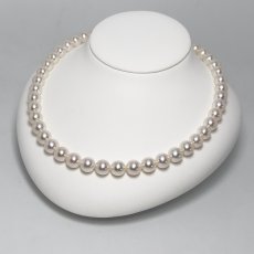 画像4: ランク上 アコヤ真珠 パールネックレス 9-9.5mm ホワイトピンク系 GIA宝石鑑定士保証書 パールクロスつき 1点もの (4)