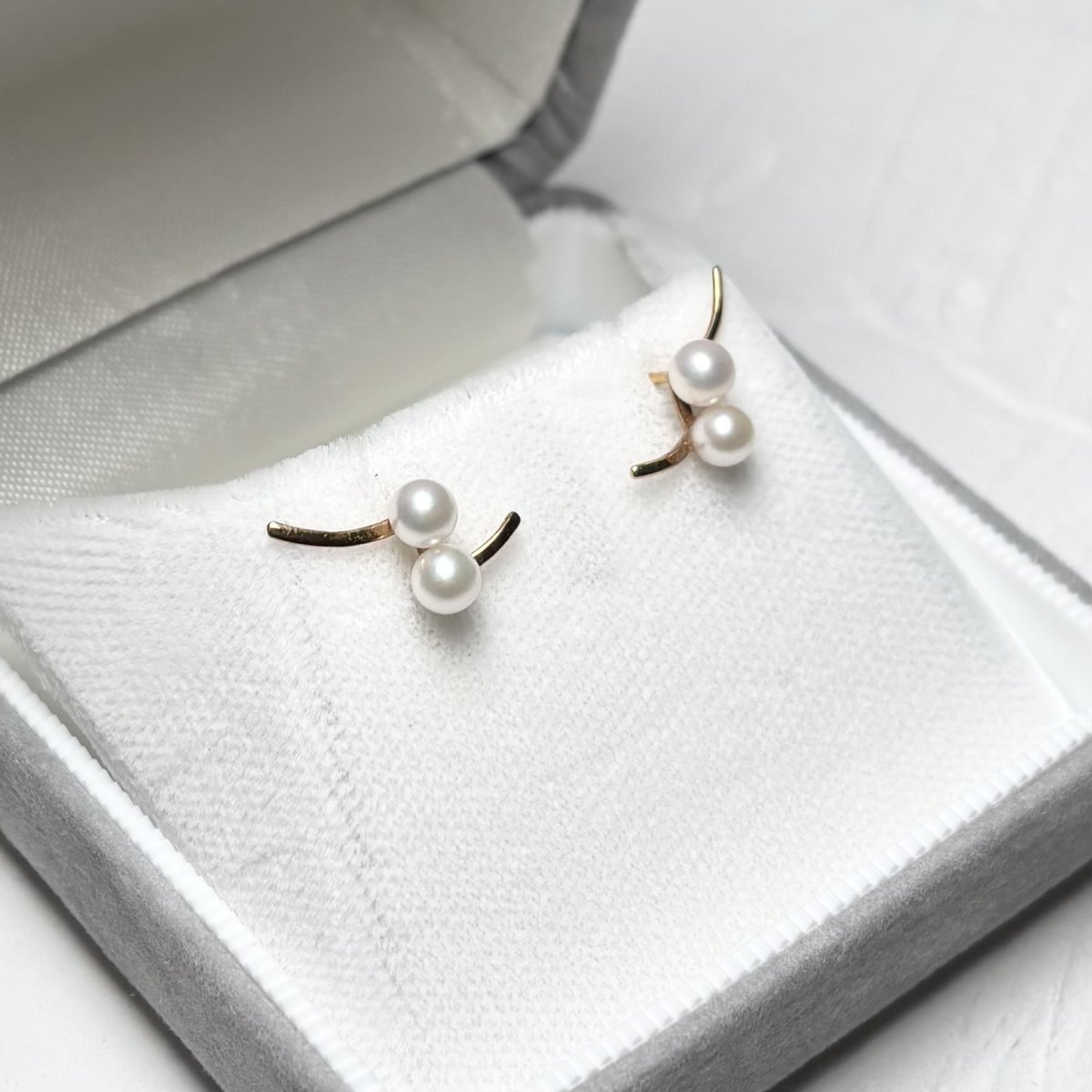 アコヤ真珠 ベビーパール ピアス 3.5-4ｍｍ ホワイト ラウンド K18YG　