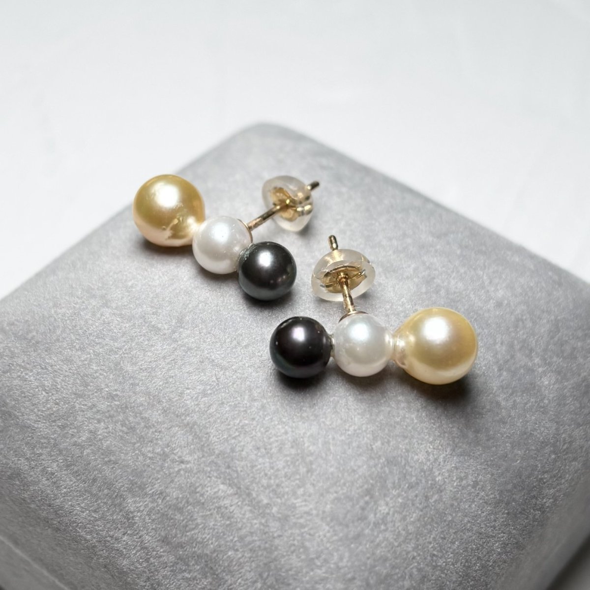 アコヤ真珠 3連パールピアス ホワイト ブラック ゴールド 5-5.5ｍｍ  6.5-7mm ラウンド バロック K18YG