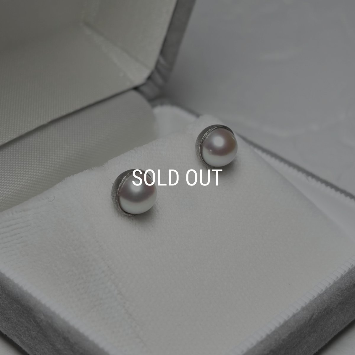 【1点物】アコヤ真珠 パールピアス 6.5-7ｍｍ ホワイト ラウンド K18WG　