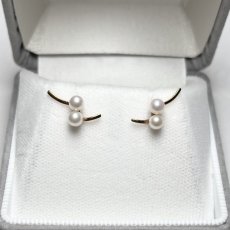 画像1: アコヤ真珠 ベビーパール ピアス 3.5-4ｍｍ ホワイト ラウンド K18YG　 (1)