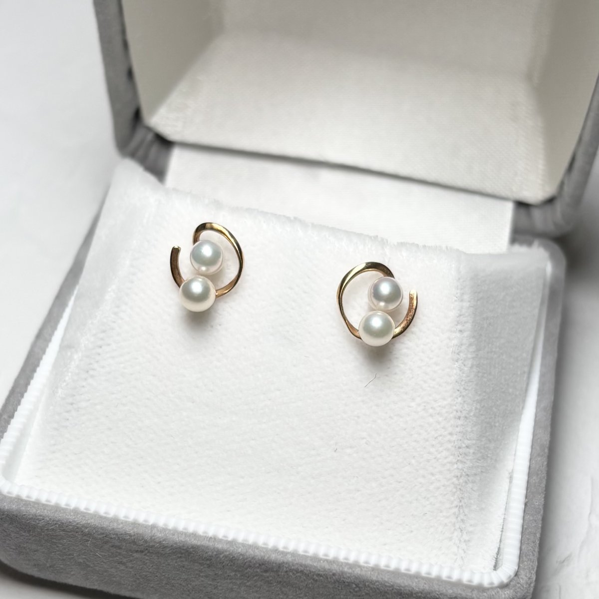 画像2: アコヤ真珠 ベビーパール ピアス 3.5-4ｍｍ ホワイト ラウンド K18YG　 (2)