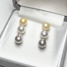 画像1: アコヤ真珠 3連パールピアス ホワイト イエロー グレー 6-6.5ｍｍ  6.5-7mm バロック型  K14WG (1)