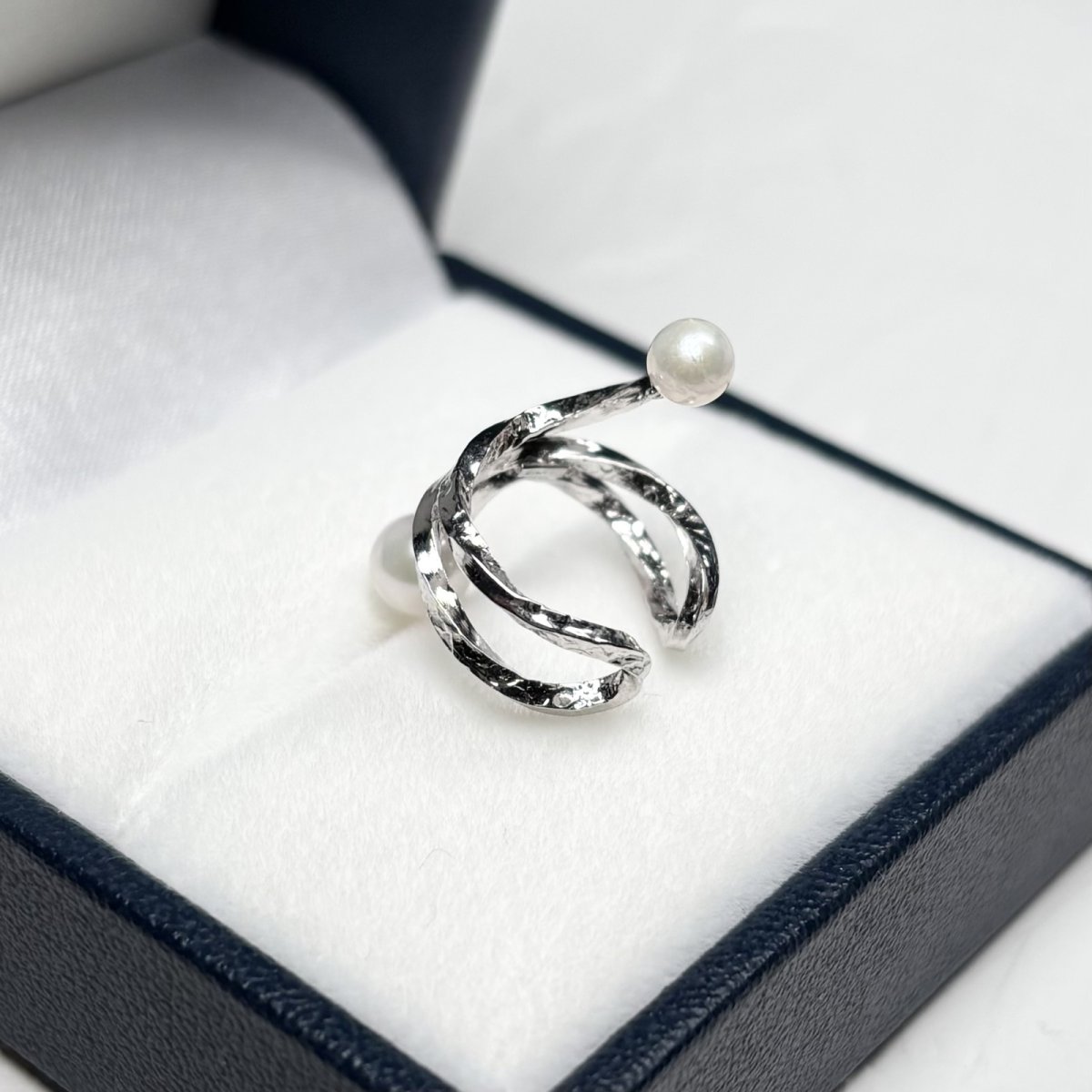 アコヤ真珠 パールイヤーカフ 4-4.5ｍｍ 5-5.5mm ホワイト  ラウンド シルバー製 SV925 片耳