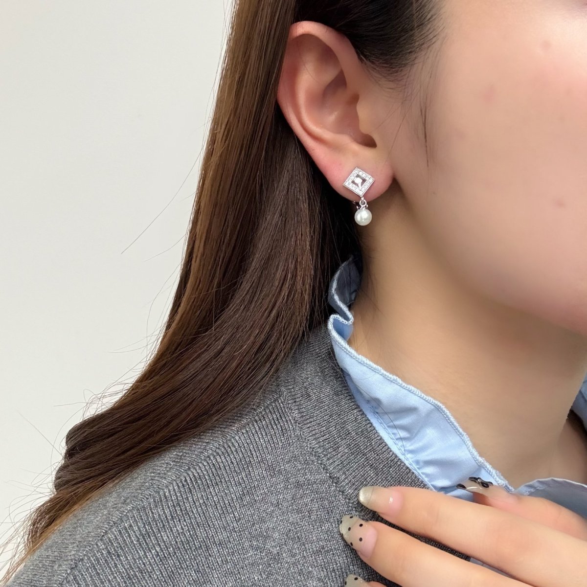 画像6: 【1点物】アコヤ真珠 パールイヤリング 5.5-6mm ホワイト クリスタル シルバー製 ネジバネ式  (6)