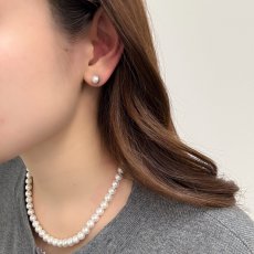 画像5: 【1点物】アコヤ真珠 パールピアス 6.5-7ｍｍ ホワイト ラウンド K18WG　 (5)