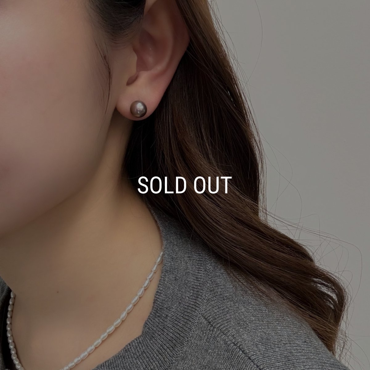 画像6: 淡水真珠 パールピアス 8.5-9mm  グレーパープル オフラウンド PT900 (6)