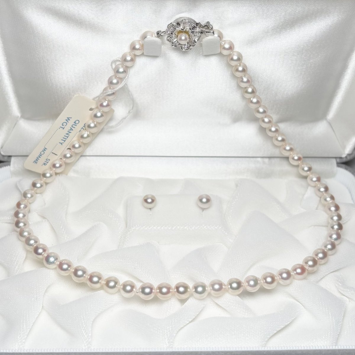 画像1: アコヤ真珠 パールネックレスセット(イヤリング/ピアス)  6-6.5mm ホワイト 45cm SV750 PT900 GIA宝石鑑定士保証書 パールクロス付　 (1)