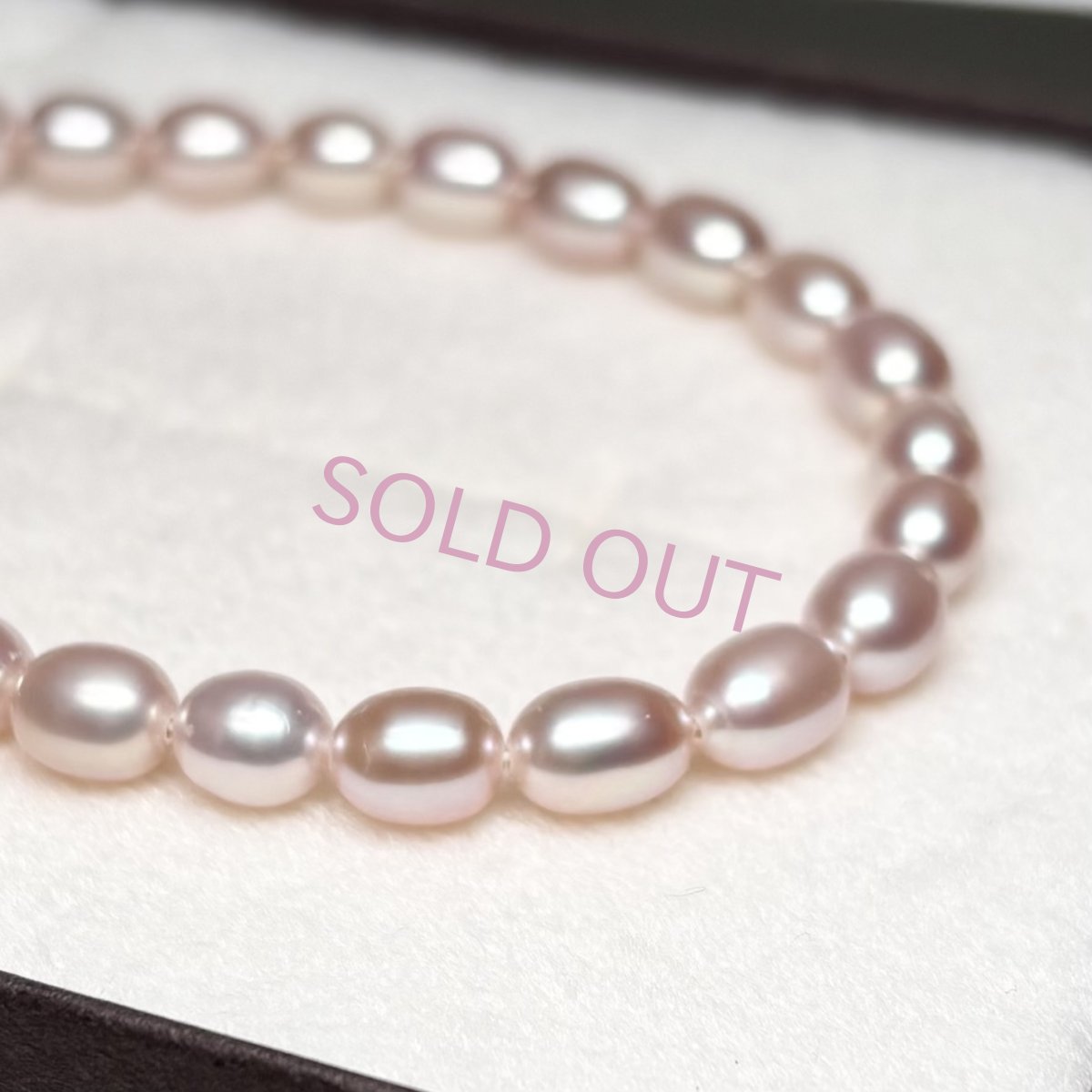 画像3: 1点物 淡水真珠 パールブレスレット 5-6ｍｍ ナチュラルピンク ライス ブラス マグネットクラスプ 18cm　 (3)