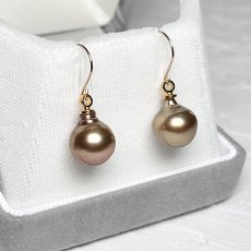 画像3: 黒蝶真珠 ショコラブラウンパールピアス 9mm バロック ショコラブラウン 調色  K10YG フックピアス GIA宝石鑑定士保証書付き  (3)