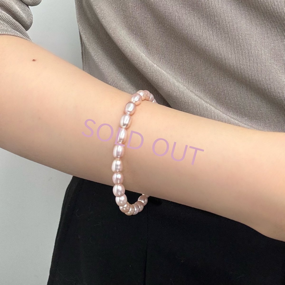 画像6: 1点物 淡水真珠 パールブレスレット 5-6ｍｍ ナチュラルピンク ライス ブラス マグネットクラスプ 18cm　 (6)