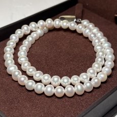 画像2: 淡水真珠 パールネックレス 6-7mm ホワイト オフラウンド 42cm ブラス製 サージカルステンレス  (2)