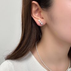 画像7: 【再入荷】淡水真珠 3連パールピアス イヤリング 5-6ｍｍ ホワイト ピンク グレー オフラウンド   K10YG (7)