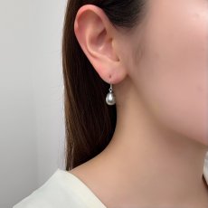 黒蝶真珠 フックパールピアス ドロップ型 ブラック K14WG GIA宝石鑑定士保証書付き