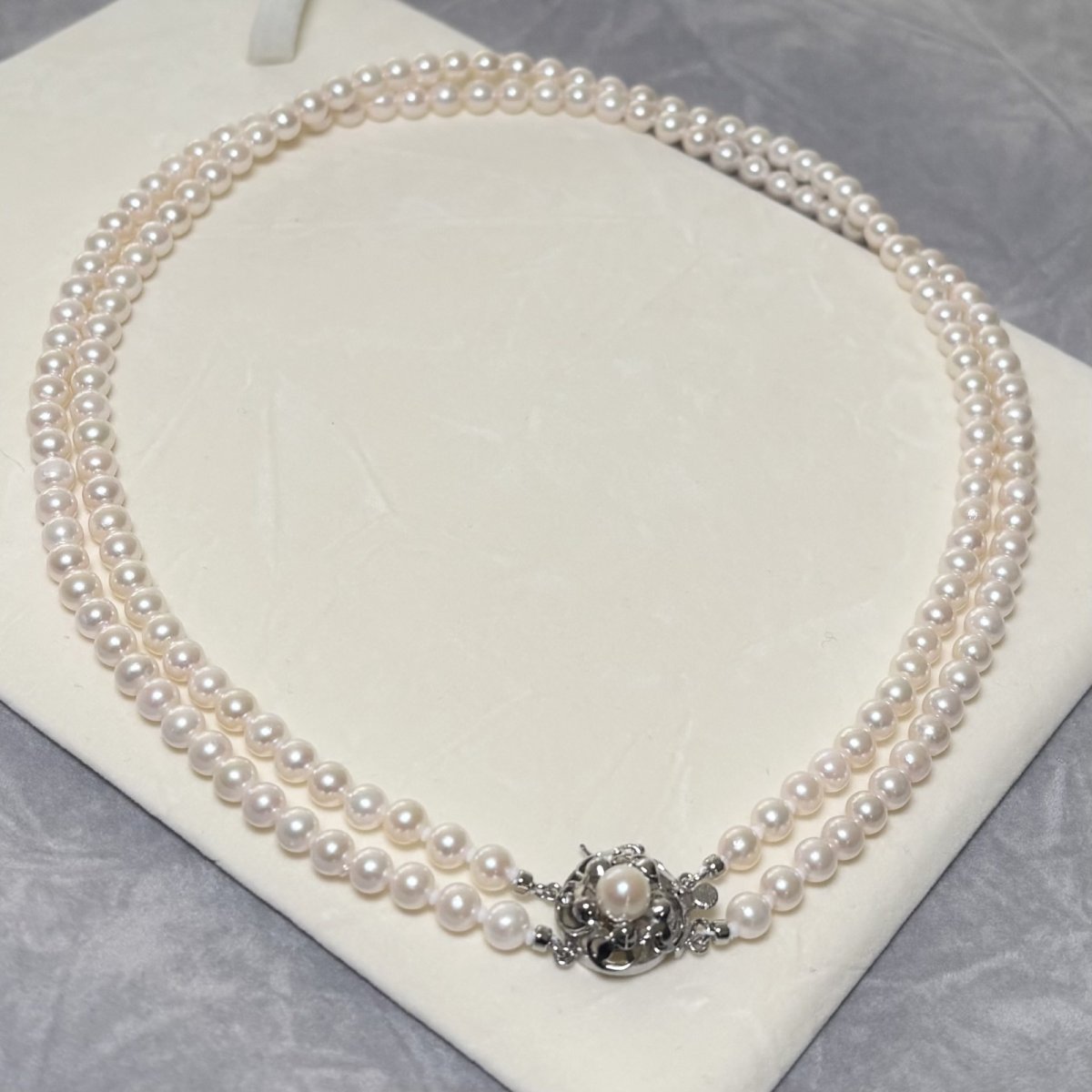 画像3: アコヤ真珠 パールネックレスセット(イヤリング/ピアス)  7.0-7.5mm ホワイト 42cm SV750 PT900 GIA宝石鑑定士保証書 パールクロス付　 (3)