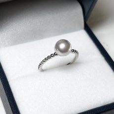 画像4: アコヤ真珠 パールリング 7ｍｍ ナチュラルグレー 無調色  バロック SV925製 11号 (4)