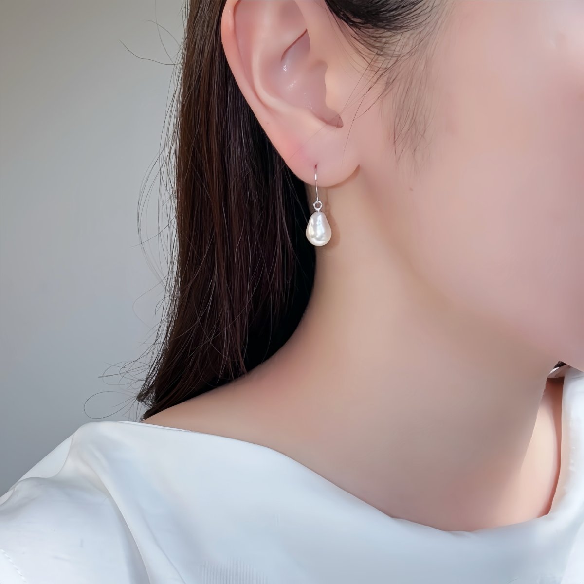 画像3: アコヤ真珠 ドロップ型 パールピアス イヤリング 7.5-8mm×10-11mm バロック K14WG 　 (3)