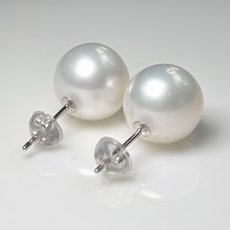 画像3: 1点物 白蝶真珠 パールピアス 11mm ホワイト ラウンド K14WG 直結ピアス スタッドピアス GIA宝石鑑定士保証書付き (3)
