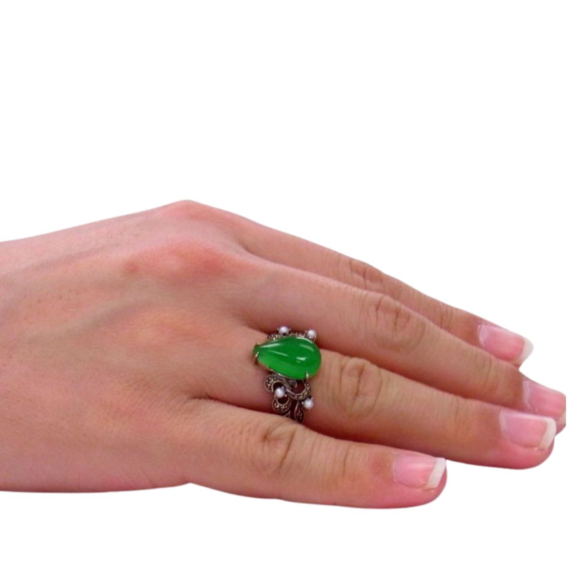 グリーンのストーンリング　指輪　レトロ