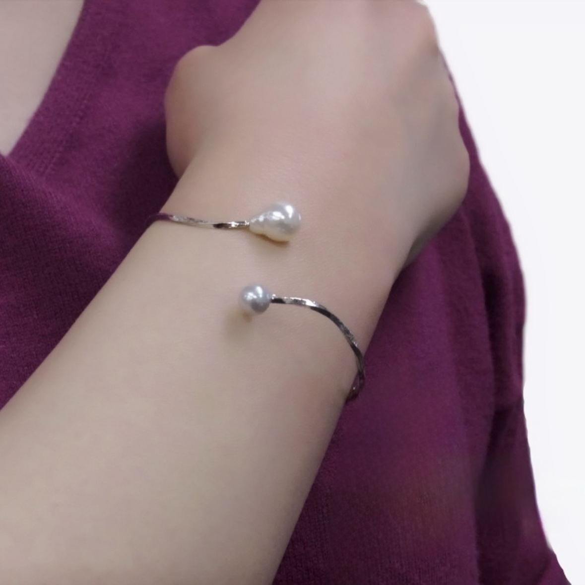 希少★美品★あこや真珠 アコヤパール バングル ブレスレット シルバー925 パールバングル ブレスレット アコヤ真珠 バロック ホワイト ラウンド